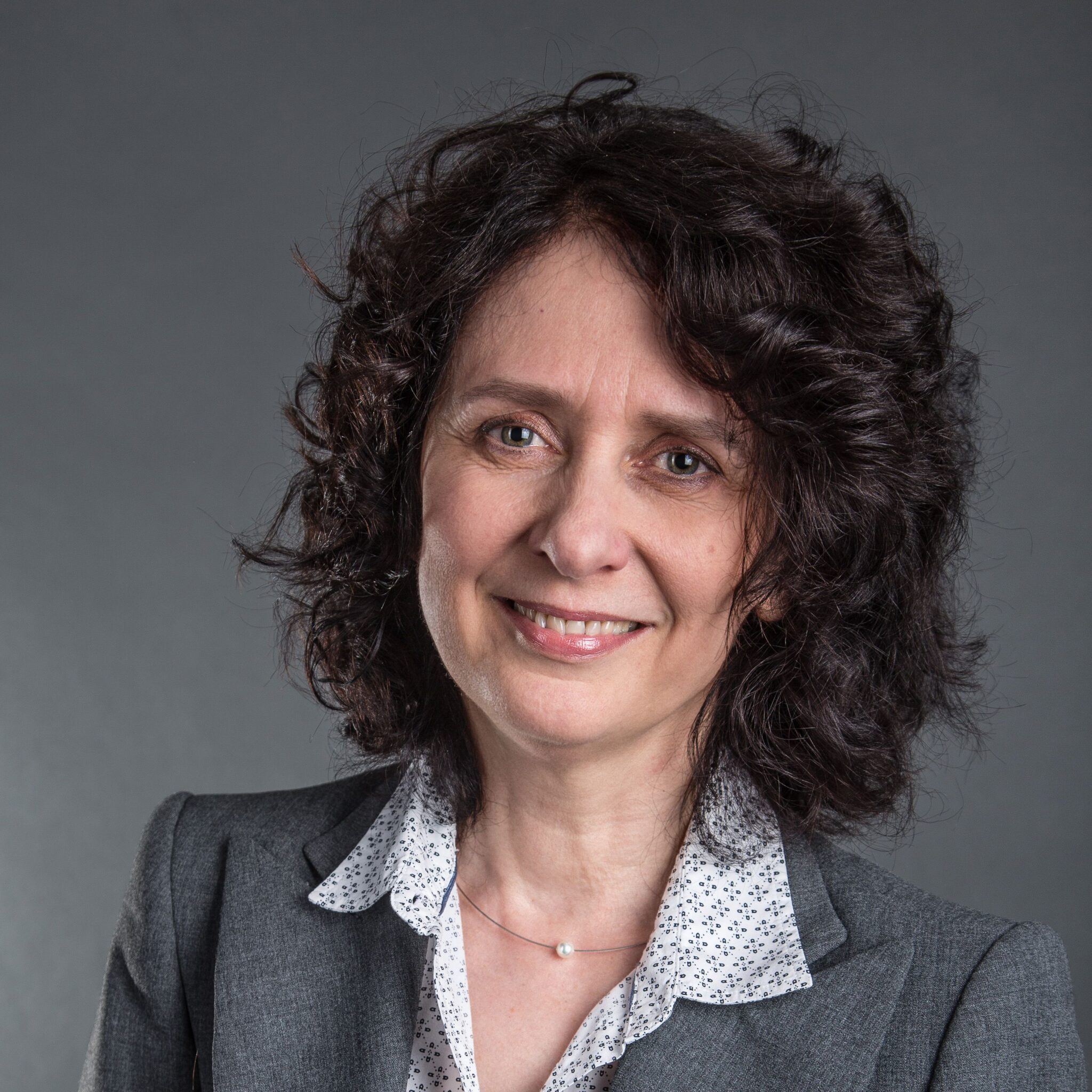 prof_ewa_pisula-2048x2048